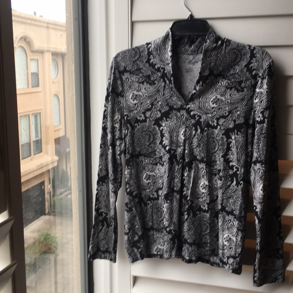 Soft black and white paisley print shirt